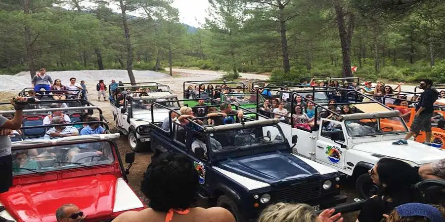 Rafting i Safari Jeepem: Emocje w Kanionie Köprülü