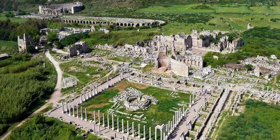 Aspendos Perge Kurşunlu Wycieczka: Najlepsze Wycieczki z Side, Jeep Safari i Mieszane Wycieczki