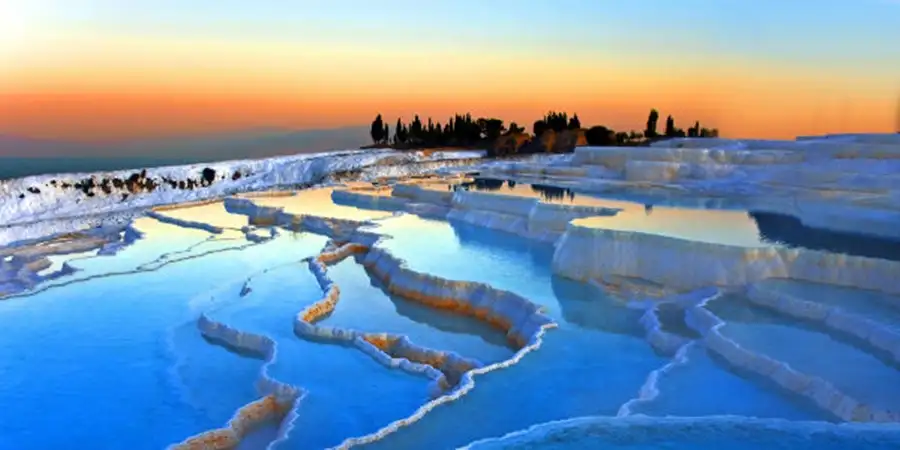 Alanya Pamukkale Wycieczka Dnia: UNESCO Bawełniany Zamek i Przygoda w Hierapolis