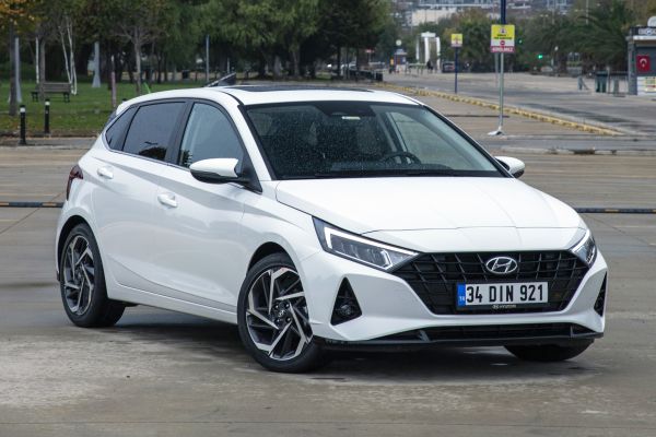 Wynajem Samochodów Side Turcja: Automatyczna Przygoda na Drodze